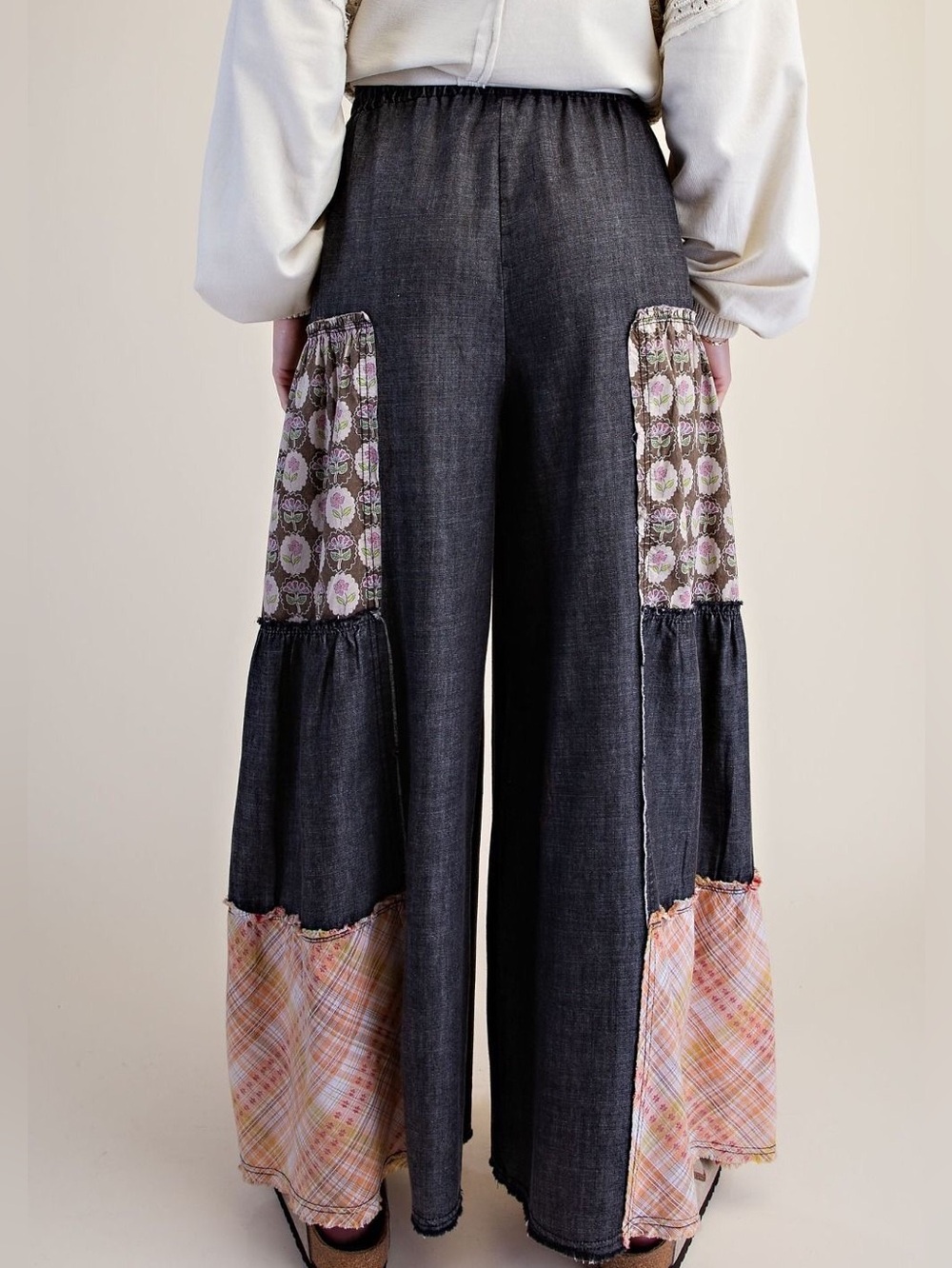 EASEL NWT PANTS Denim Star Patched details Elastic Waist Size Small - Large